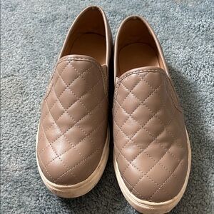 Brash Quilted Tan Loafers